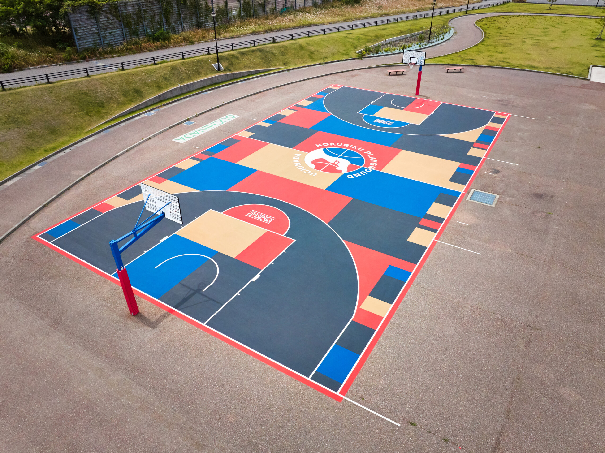 内灘町 ピックアッププレイグラウンド 紹介写真（HOKURIKU PARK PLAYGROUND official image, popular sightseeing spot in Hokuriku Japan）